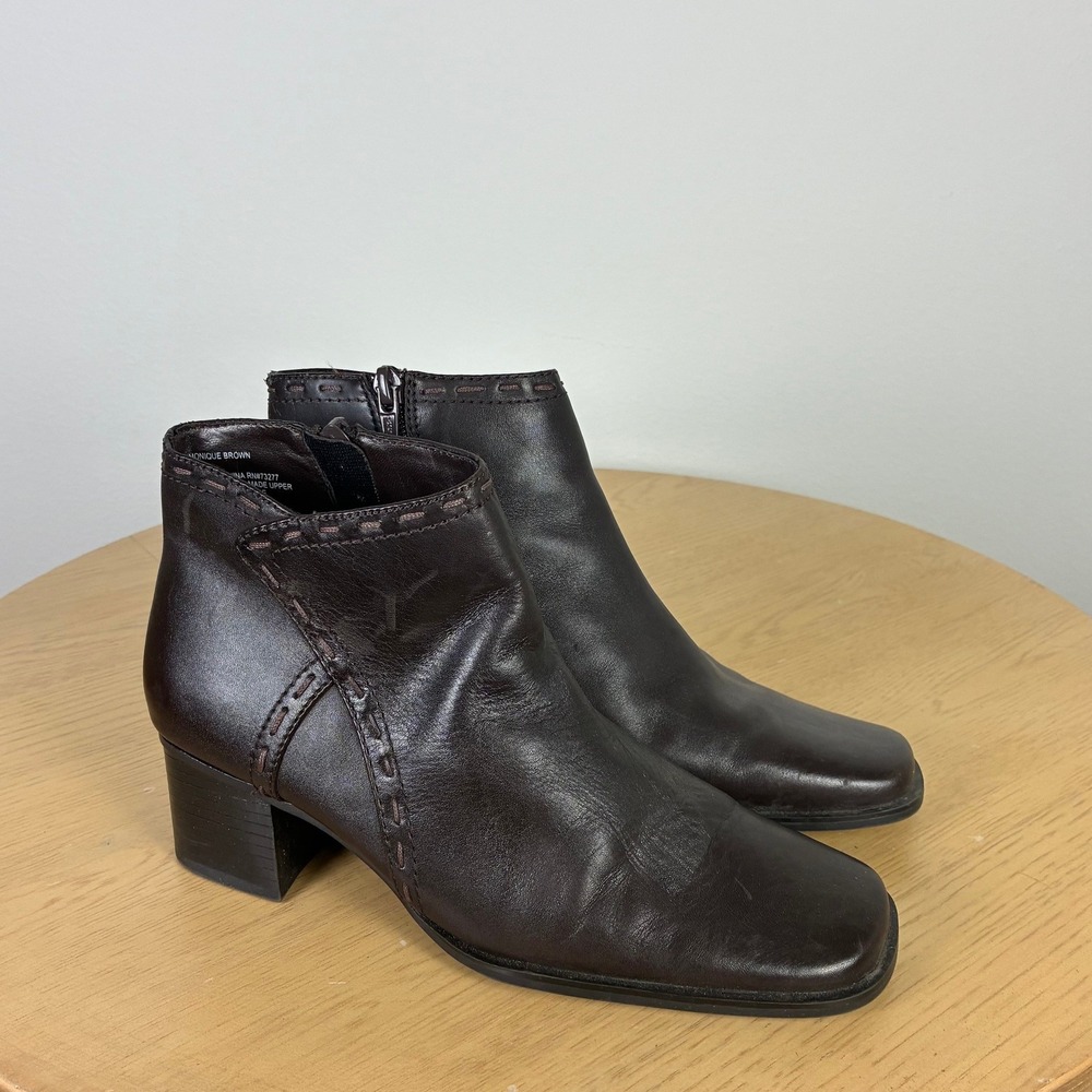 Croft & Barrow Leather Square Toe Whipstitch Block Heel Ankle Boots Women's 7